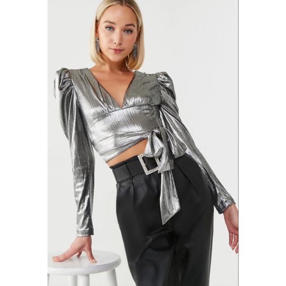 Forever 21 Tops - FOREVER 21 TIE METALLIC PUFF SLEEVE TOP BLOUSE